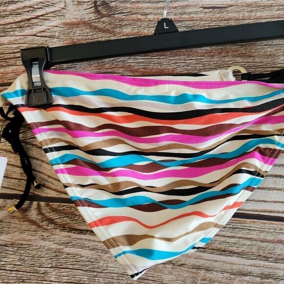 Gossip bikini Bottoms set of ( 2 ) medium NWT - Picture 3 of 10